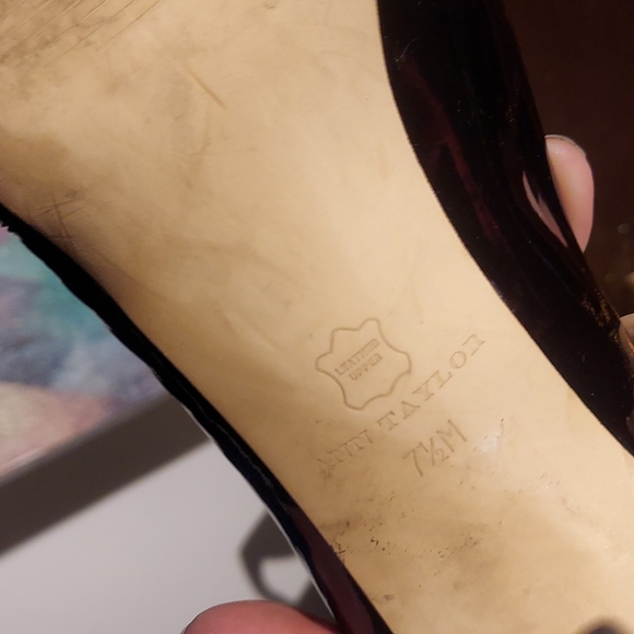 Ann Tayler Heels - Picture 6 of 7